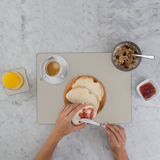 7b0de1b0ec14f40185bf5d9569616c56