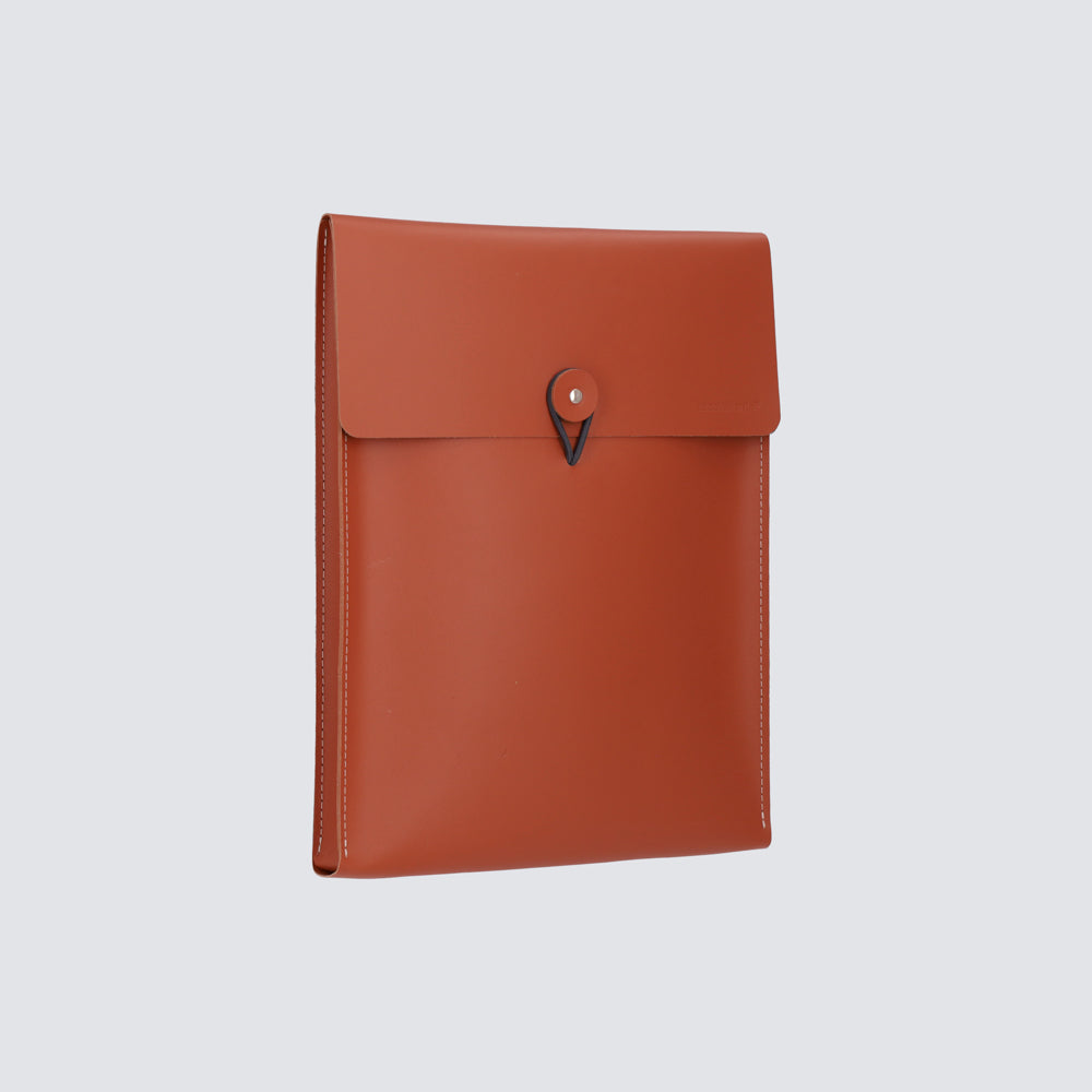 Vertical Case 13"