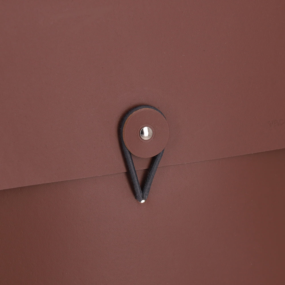 Vertical Case 13"