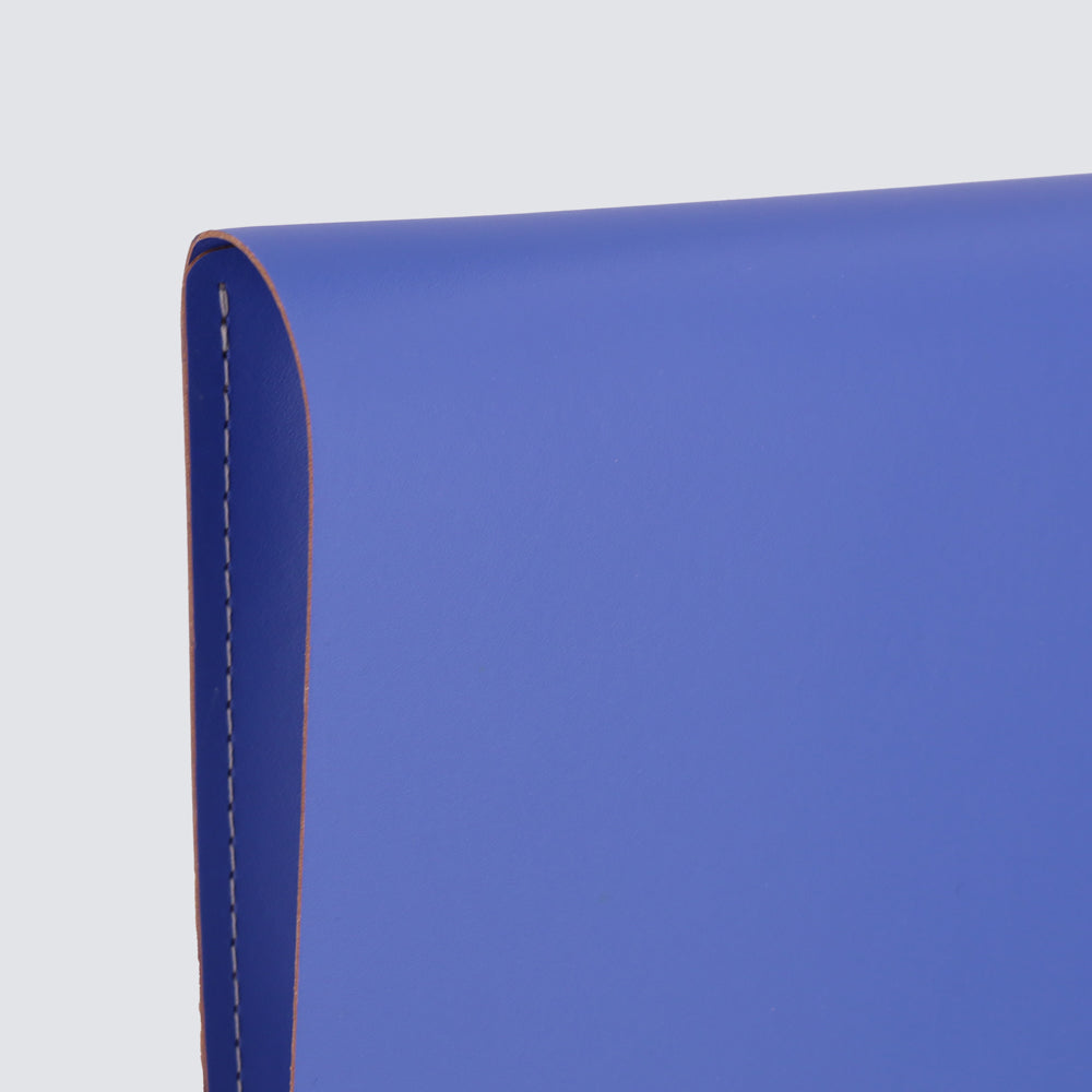 Horizontal Case 11"