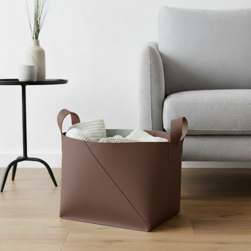 Basket with handles