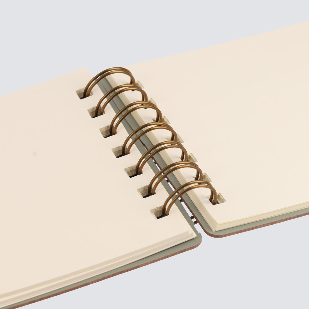 Studio Plain A6 Notepad