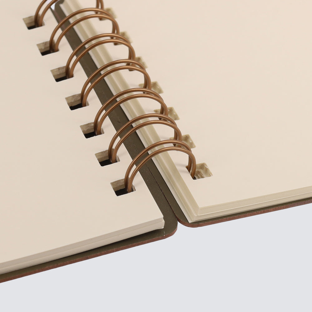 Studio Plain A6 Notepad
