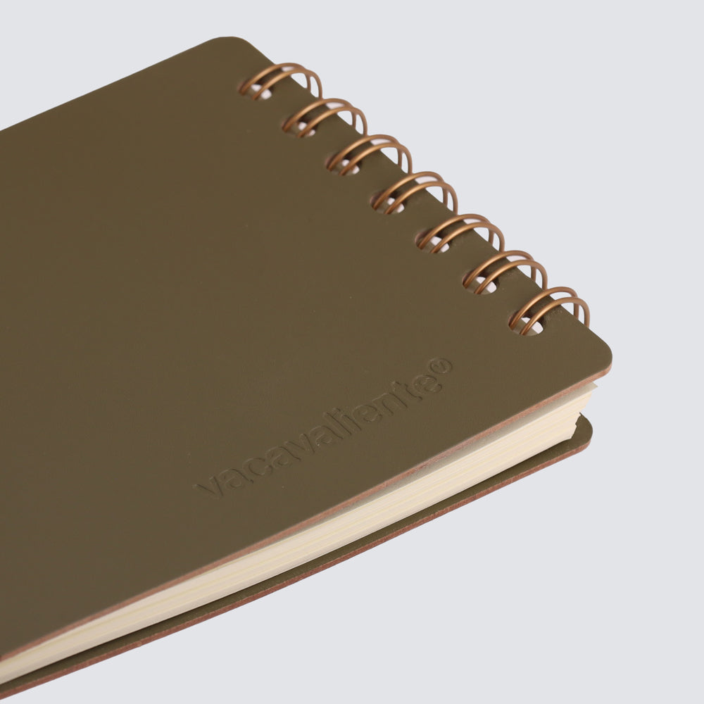 Studio Plain A6 Notepad