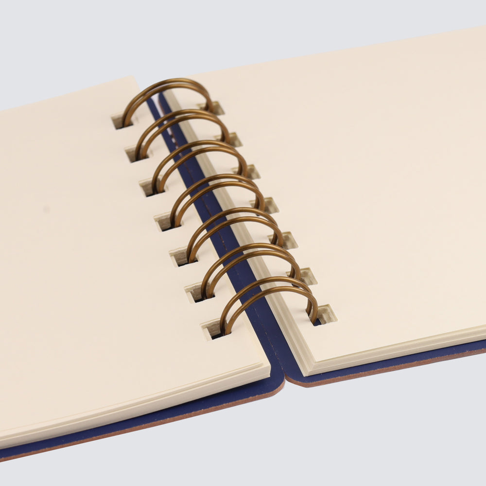 Studio Plain A6 Notepad