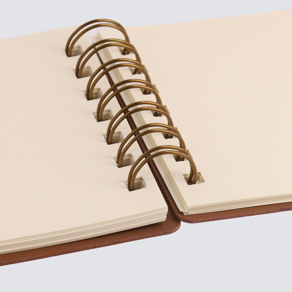 Studio Plain A6 Notepad