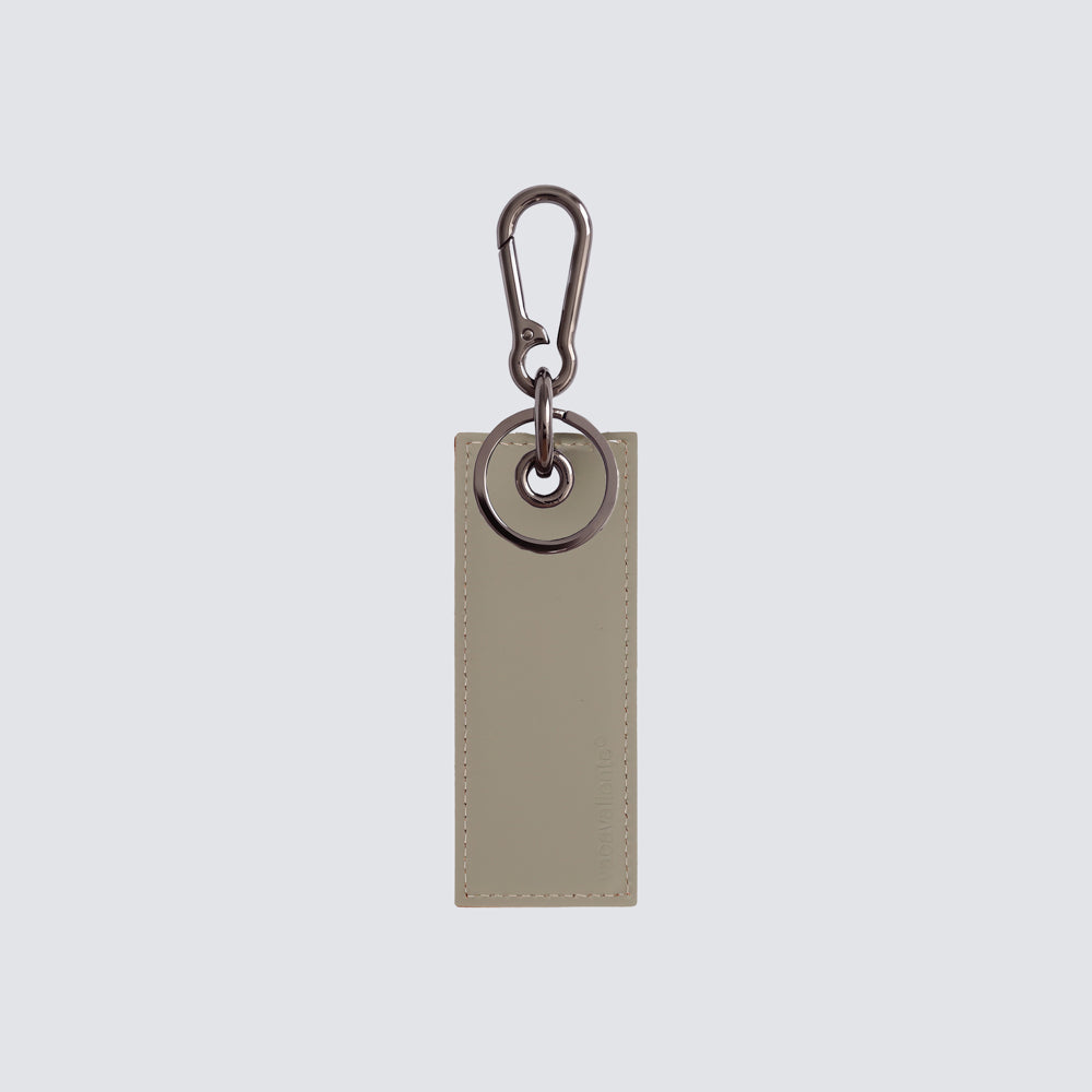 Two-tone rectangular keychain