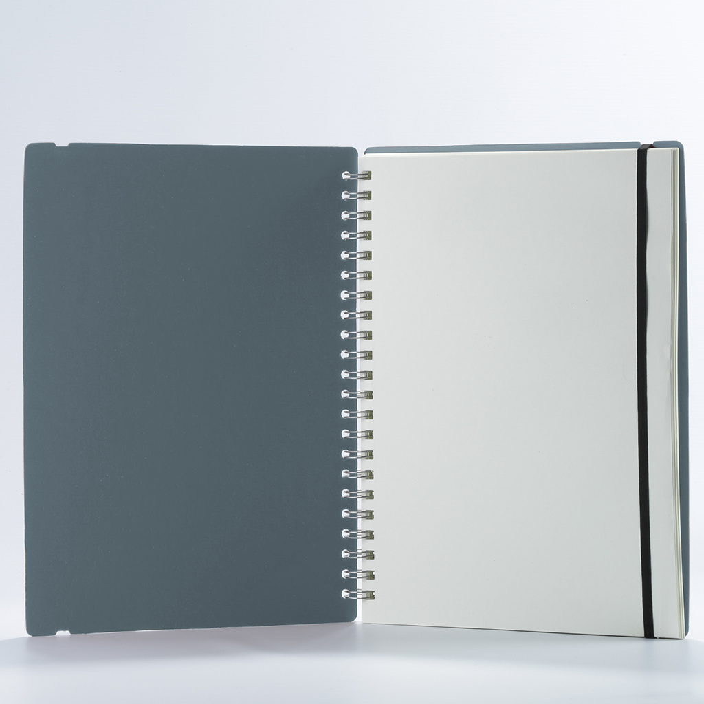 Cuaderno Studio A4 Liso Tempest Blue