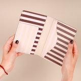 Portapasaporte Stripes